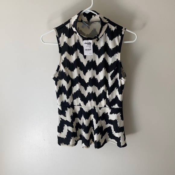 Charlotte Russe Tops - NWT Charlotte Russe Sz Large Y2K black and white zebra top chevron pattern shirt